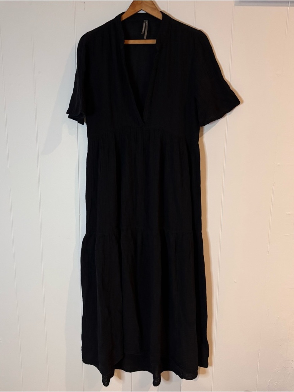 Black Anthropologie Women's V-Neck Tiered Maxi Dress small